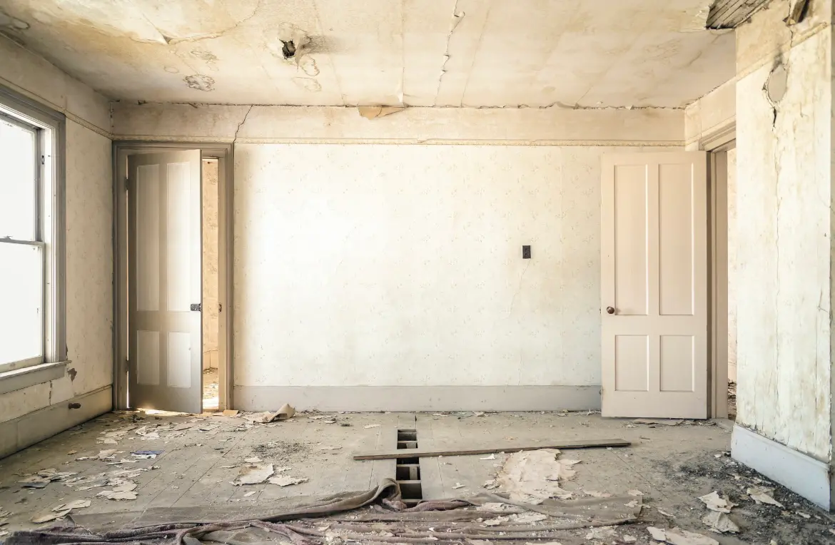 Waste disposal crew managing a cleanout project in Spout Springs